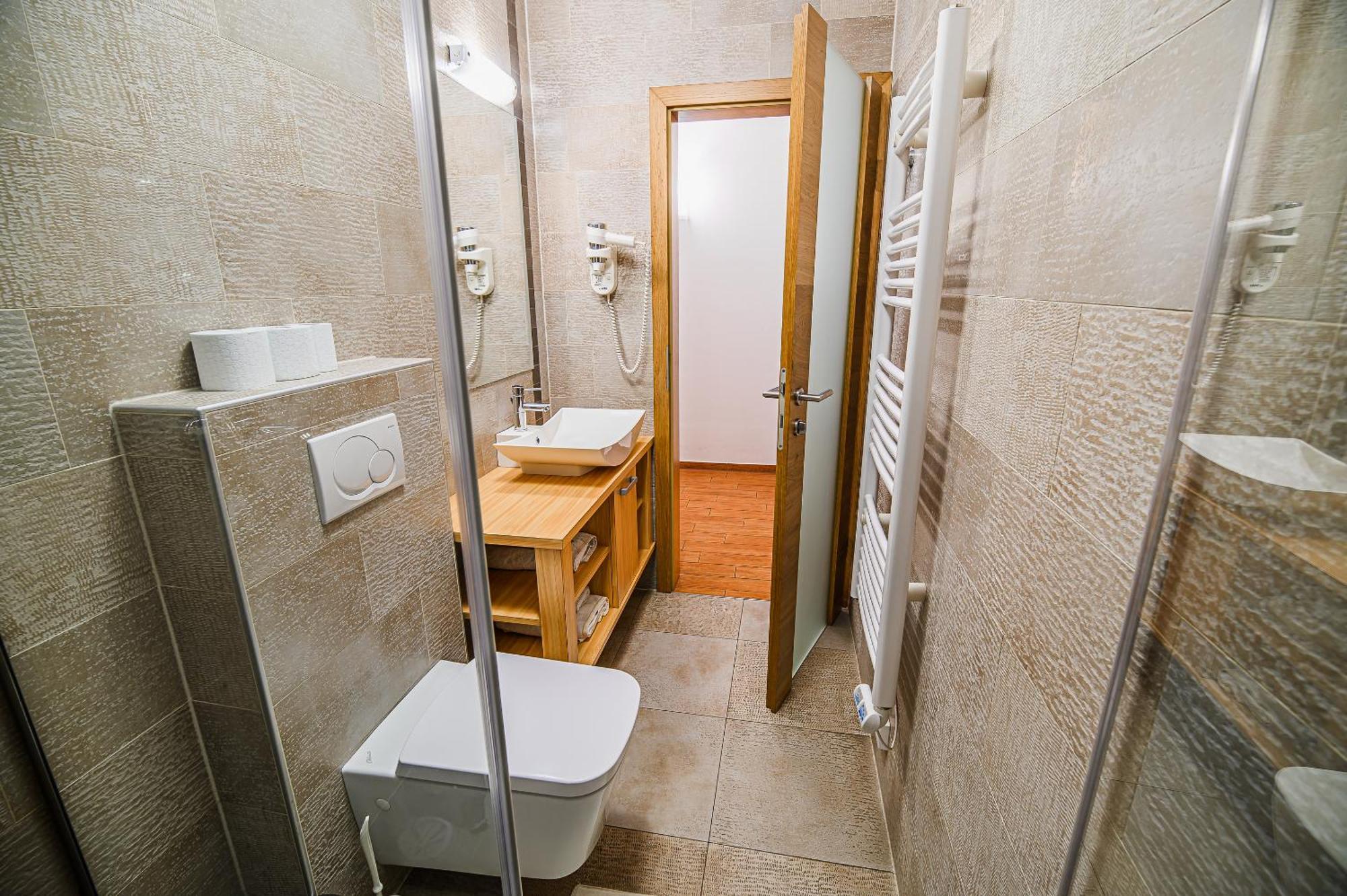 Apartments Maleric With Indoor Pool And Wellness Dragatus Ruang foto