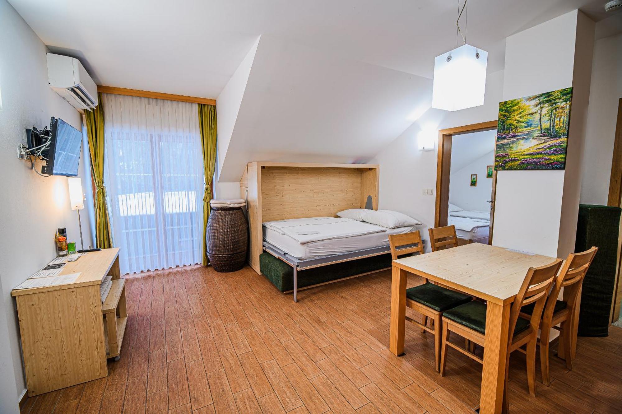 Apartments Maleric With Indoor Pool And Wellness Dragatus Bagian luar foto