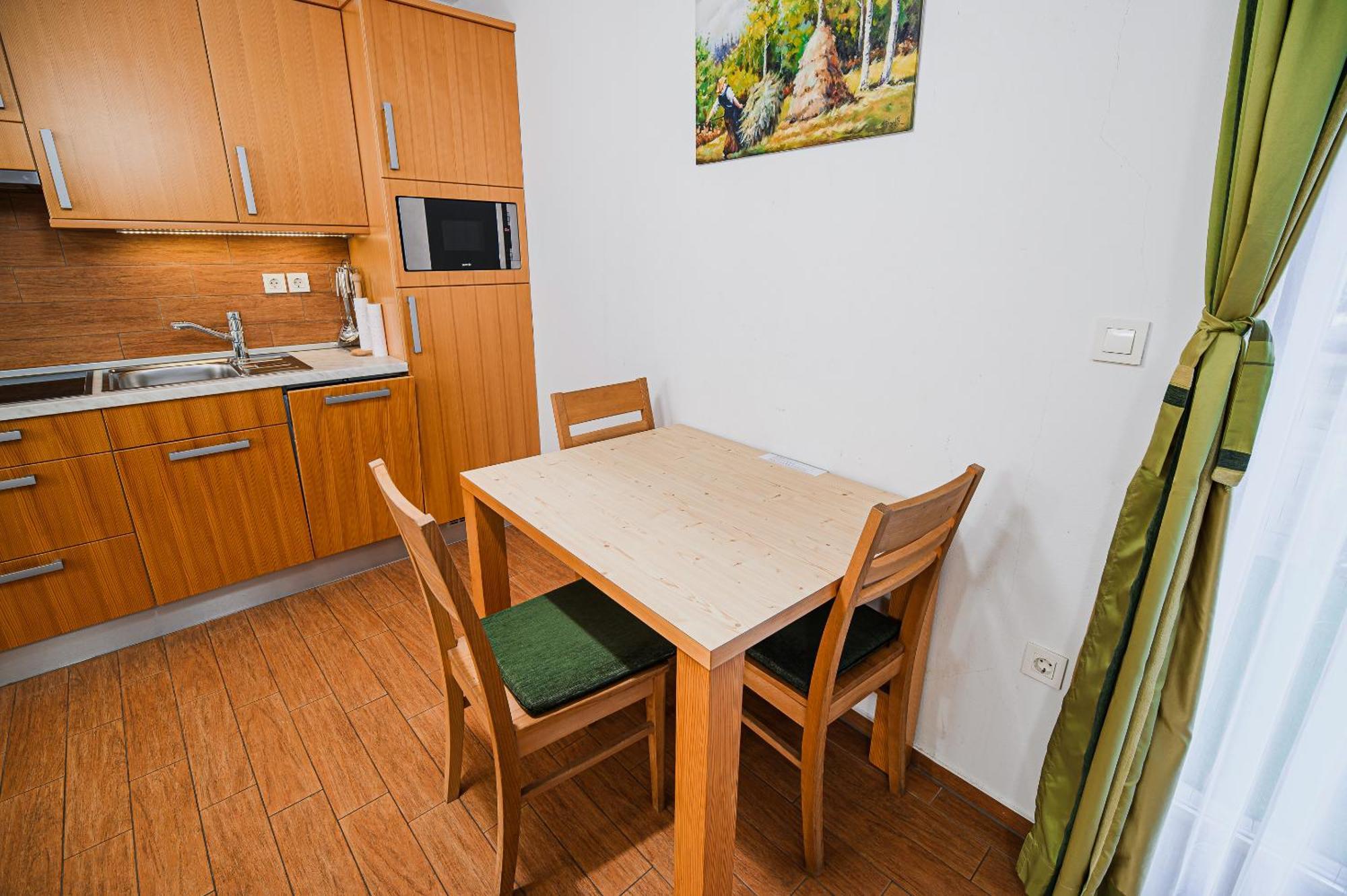 Apartments Maleric With Indoor Pool And Wellness Dragatus Ruang foto