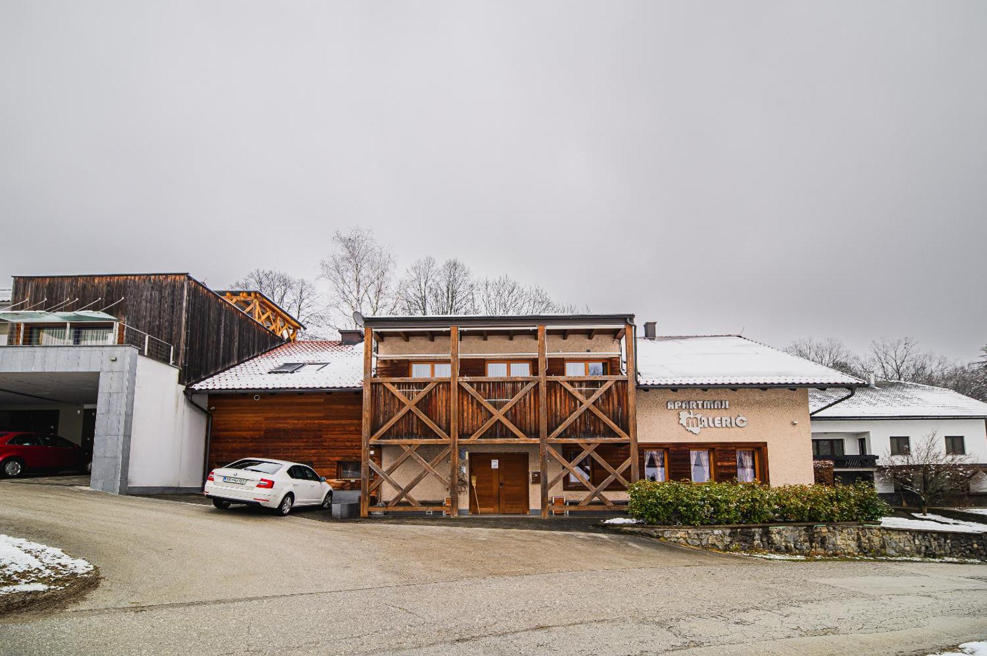 Apartments Maleric With Indoor Pool And Wellness Dragatus Bagian luar foto