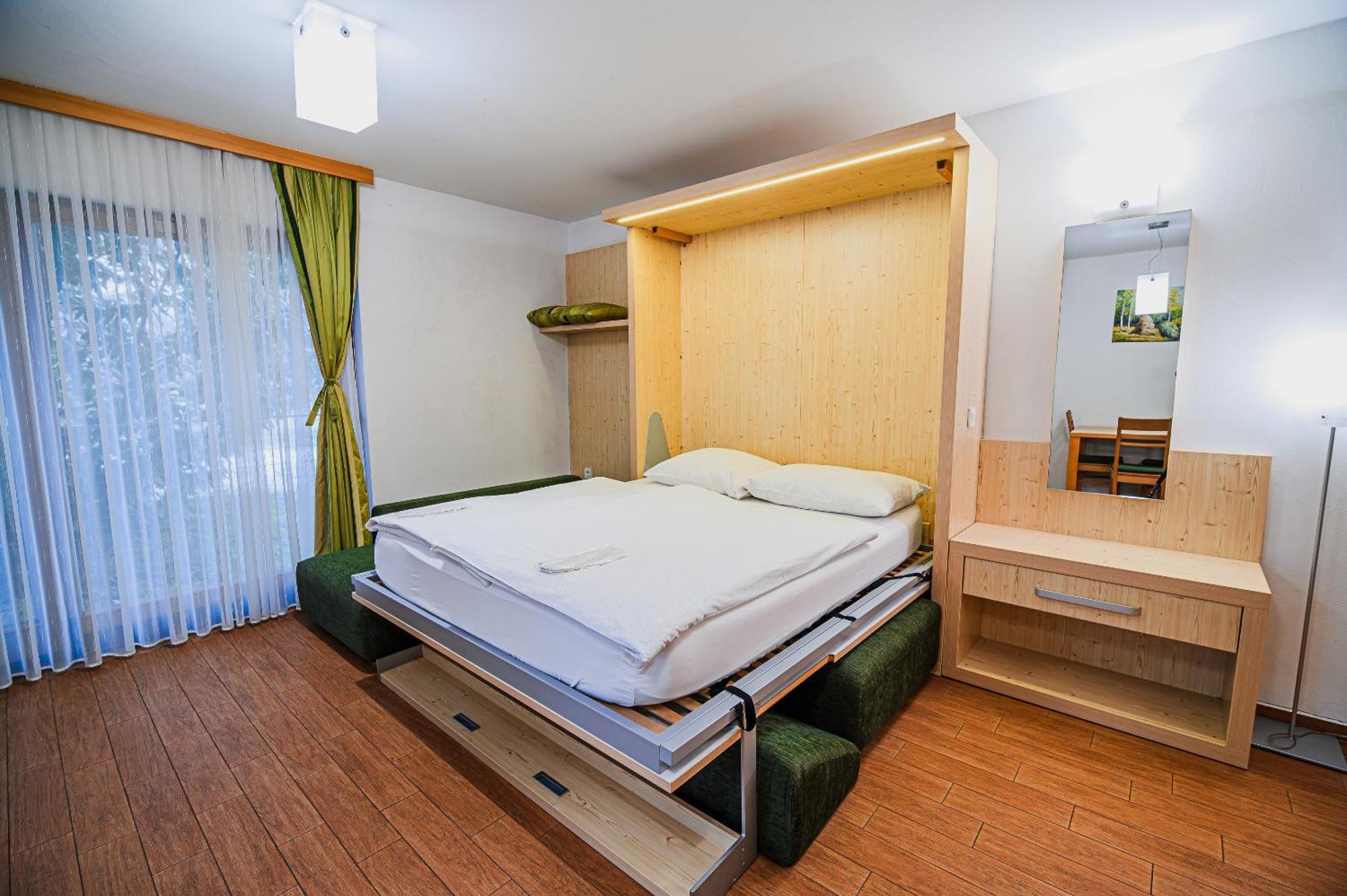 Apartments Maleric With Indoor Pool And Wellness Dragatus Ruang foto